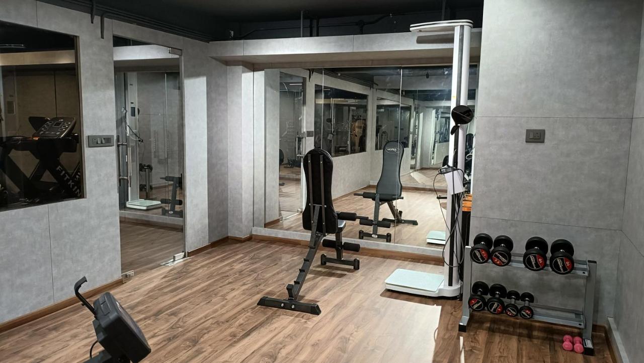 Retrieve Health & Wellness Hotel Kochi Luaran gambar
