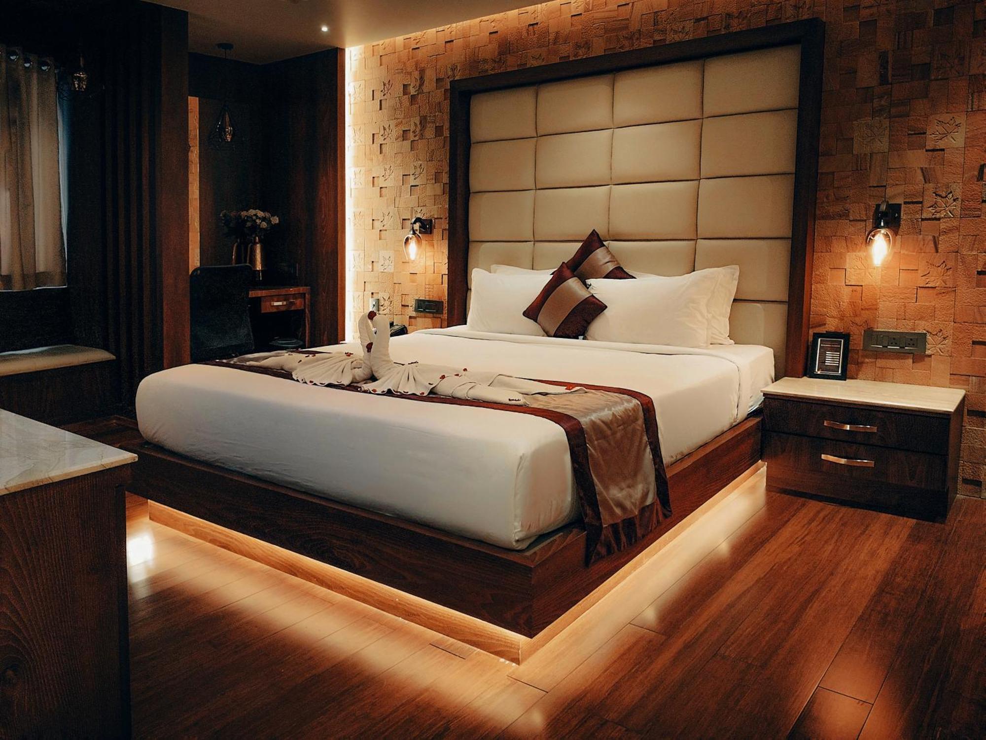 Retrieve Health & Wellness Hotel Kochi Luaran gambar